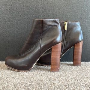 Vince Camuto boots